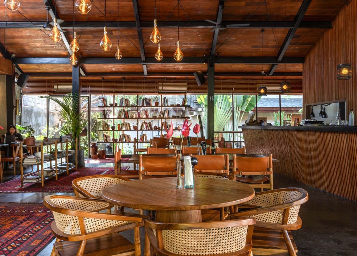 Kilo-Bali-Restaurant-Pererenan-1.jpg