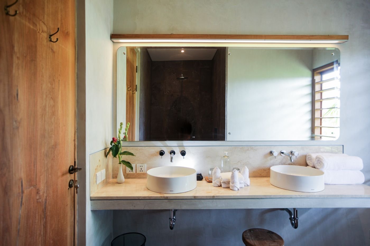 2Bedrooms-Bathroom-2-1.jpg