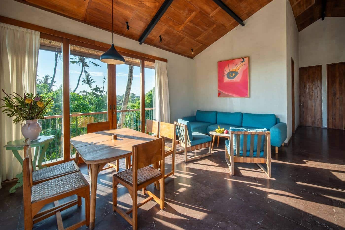 three-bedroom-luxery-apartment-pererenan.jpg